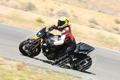 media/Oct-14-2023-TrackXperience (Sat) [[0517685739]]/Level 1/session 3 turn 2/